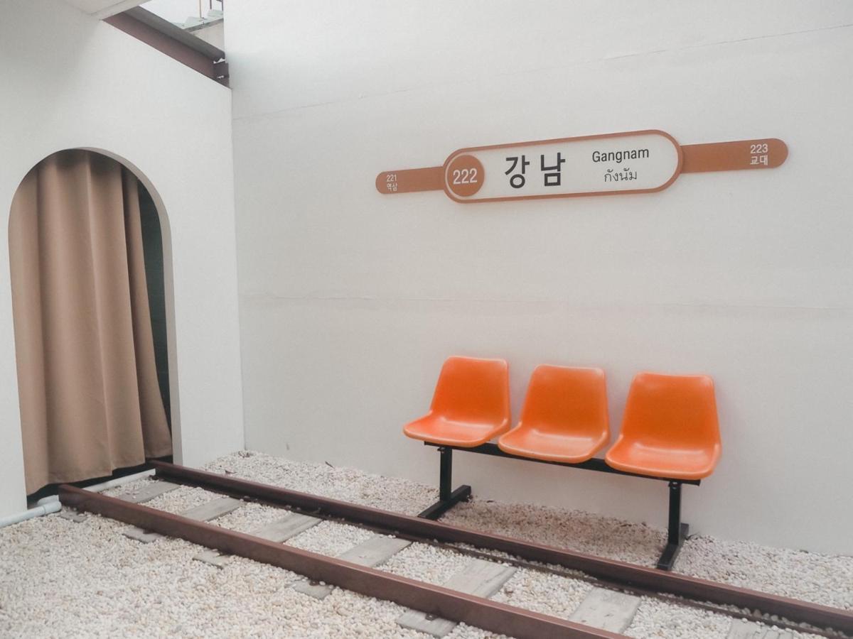 Baan Weekday Private 02 Hotel เชียงใหม่ ภายนอก รูปภาพ